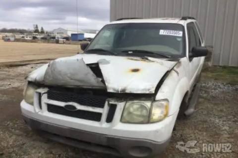 Photo of 2002 Ford Explorer