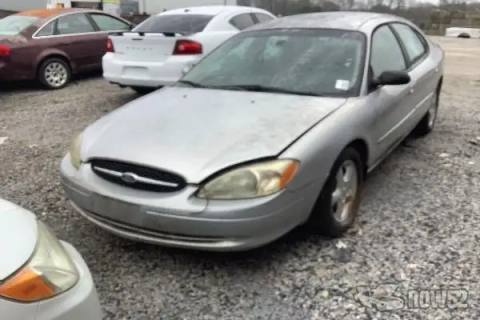 Photo of 2001 Ford Taurus