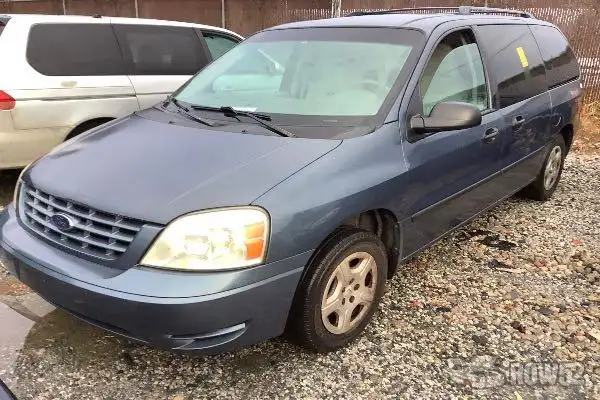 Photo of 2006 Ford Freestar