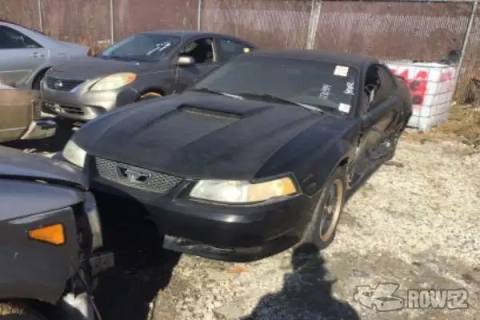 Photo of 1999 Ford Mustang
