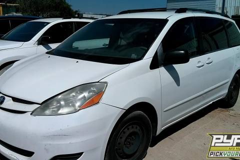 Photo of 2007 Toyota Sienna