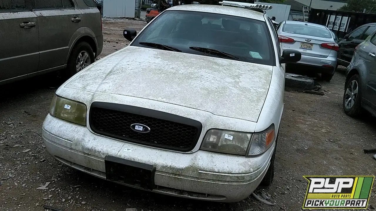Photo of 2008 Ford Crown Victoria
