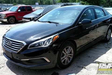Photo of 2016 Hyundai Sonata