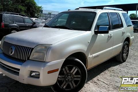 Photo of 2008 Mercury Mountaineer