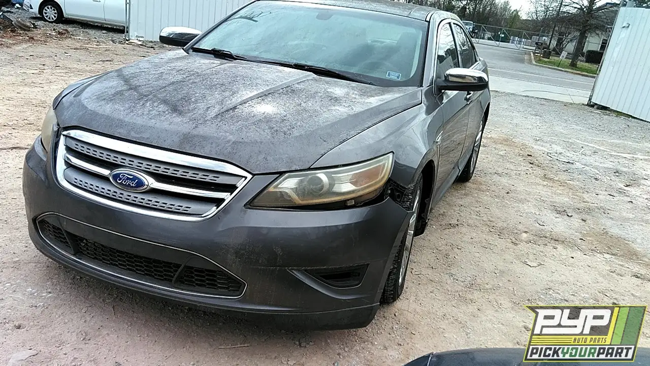 Photo of 2011 Ford Taurus
