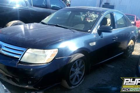 Photo of 2008 Ford Taurus