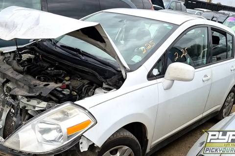 Photo of 2012 Nissan Versa