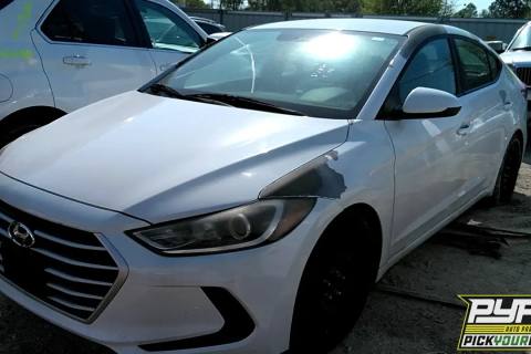 Photo of 2017 Hyundai Elantra