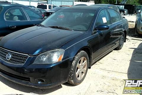 Photo of 2005 Nissan Altima