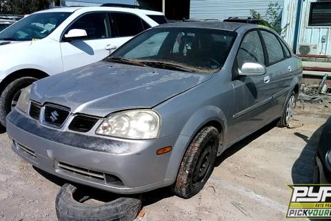 Photo of 2004 Suzuki Forenza