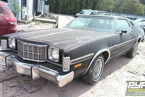 Photo of 1975 Ford Elite