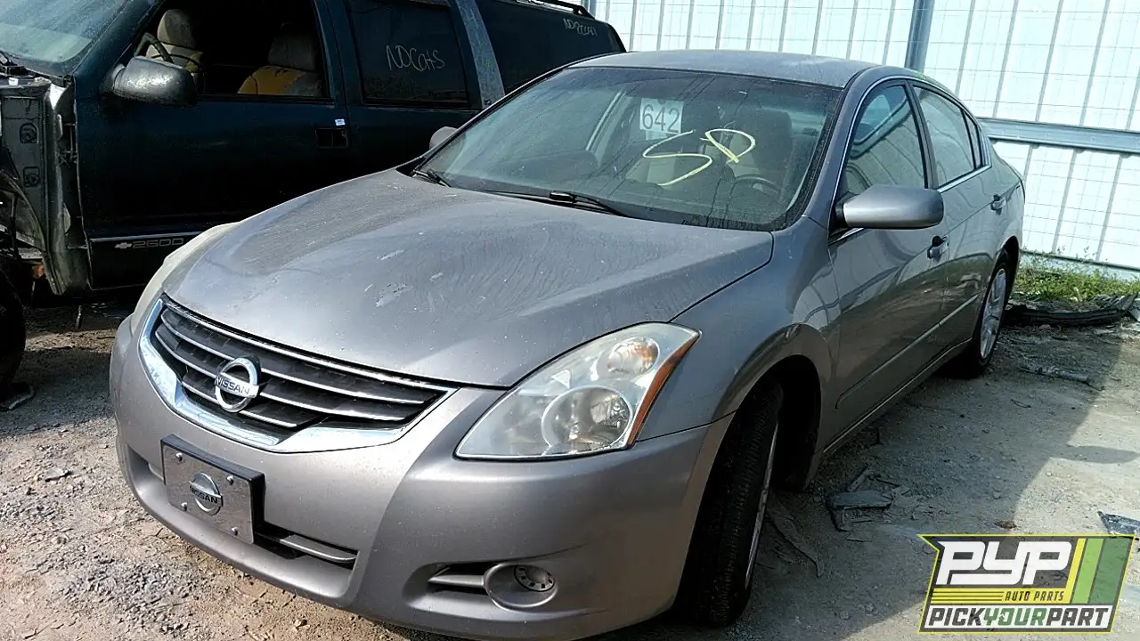 Photo of 2011 Nissan Altima
