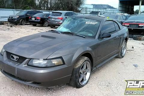 Photo of 2002 Ford Mustang