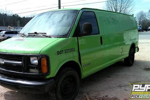 Photo of 2000 Chevrolet Express 3500
