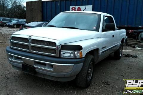 Photo of 2001 Dodge Ram 1500