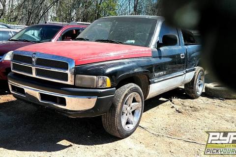 Photo of 2001 Dodge Ram 1500