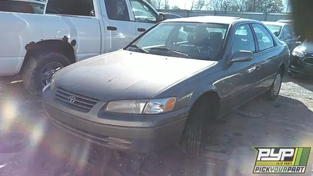 Photo of 1998 Toyota Camry