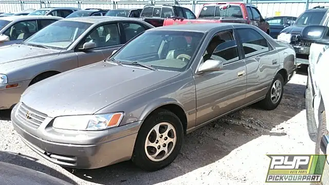 Photo of 1999 Toyota Camry