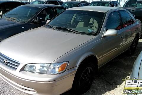 Photo of 2001 Toyota Camry