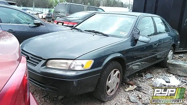 Photo of 1998 Toyota Camry