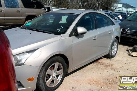 Photo of 2011 Chevrolet Cruze