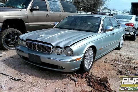 Photo of 2005 Jaguar Vanden Plas