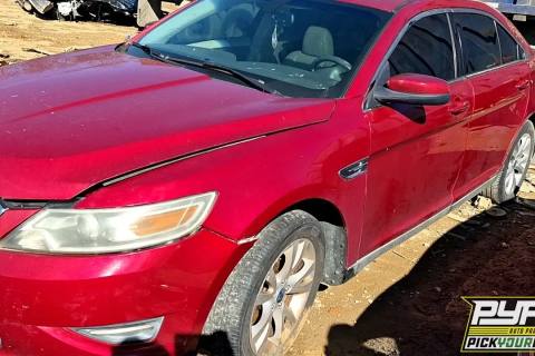 Photo of 2010 Ford Taurus