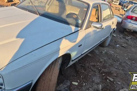 Photo of 1992 Jaguar Xj6