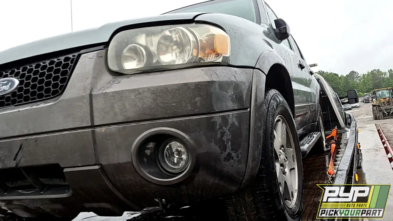 Photo of 2005 Ford Escape