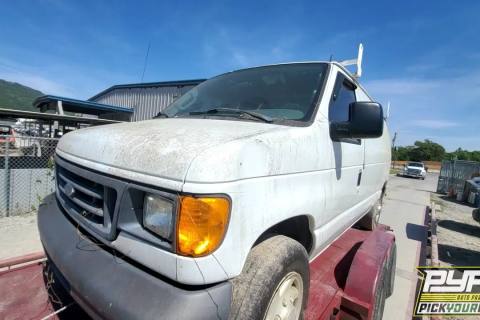 Photo of 2007 Ford E-150