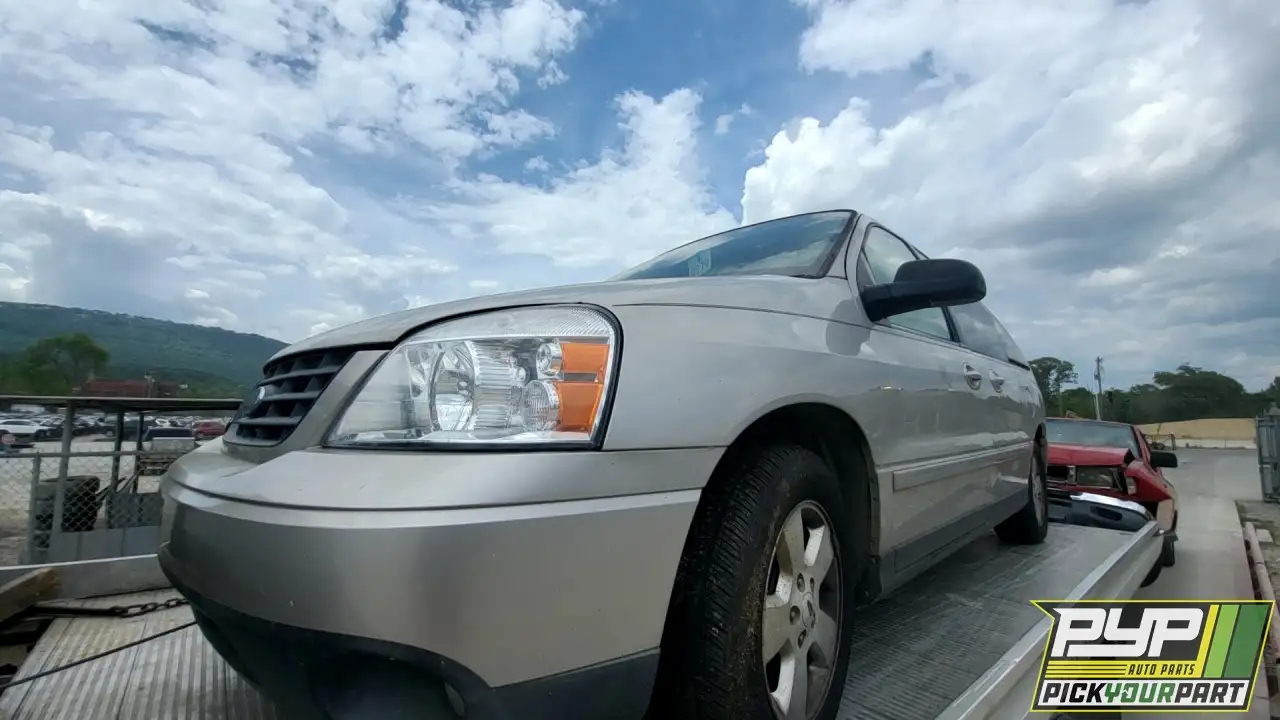 Photo of 2004 Ford Freestar
