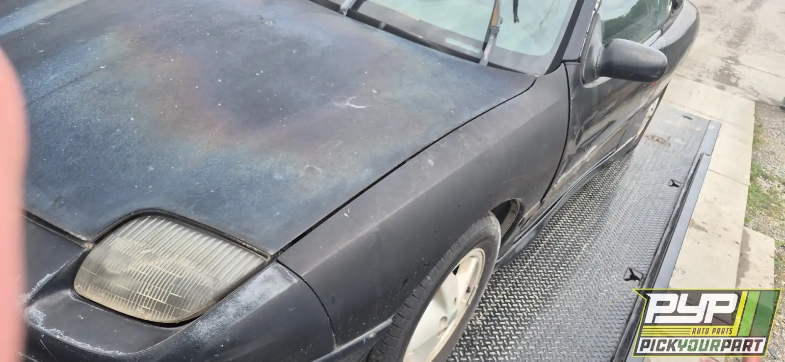 Photo of 1999 Pontiac Sunfire