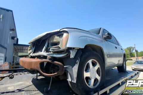Photo of 2004 Chevrolet Trailblazer