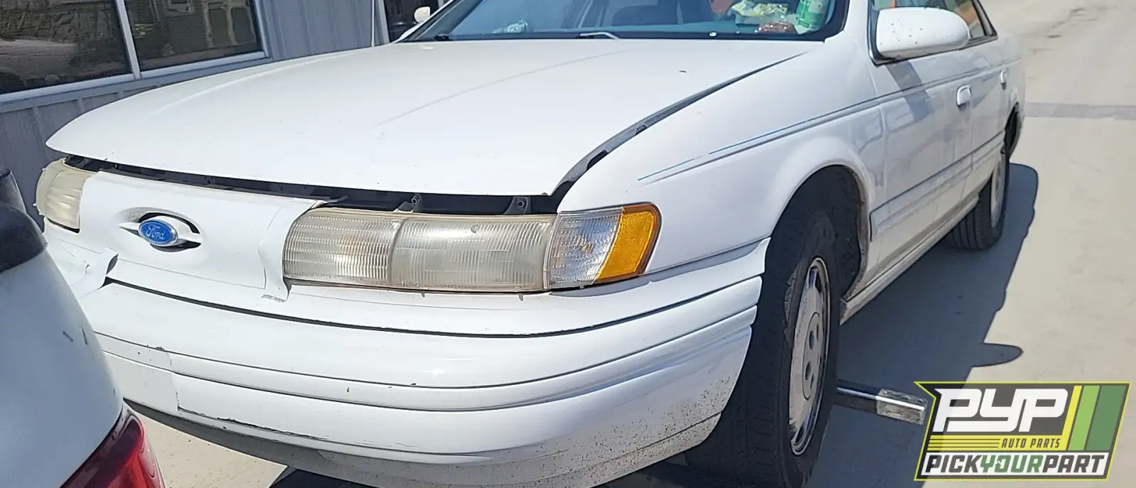 Photo of 1994 Ford Taurus