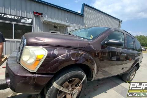 Photo of 2005 Dodge Durango