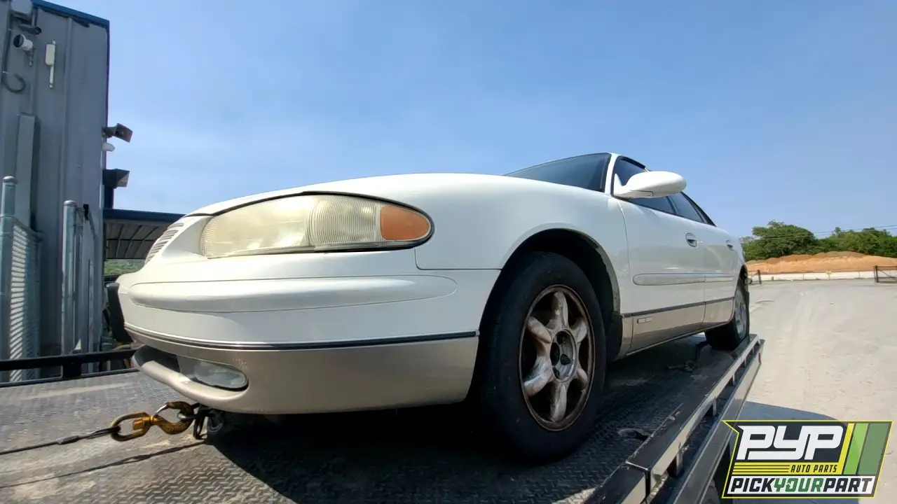 Photo of 2003 Buick Regal