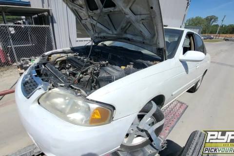 Photo of 2000 Nissan Sentra