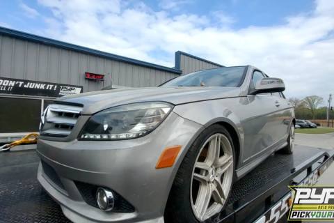 Photo of 2009 Mercedes-Benz C300