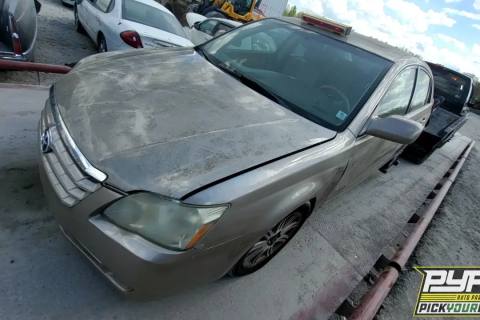 Photo of 2006 Toyota Avalon