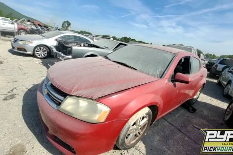 Photo of 2013 Dodge Avenger