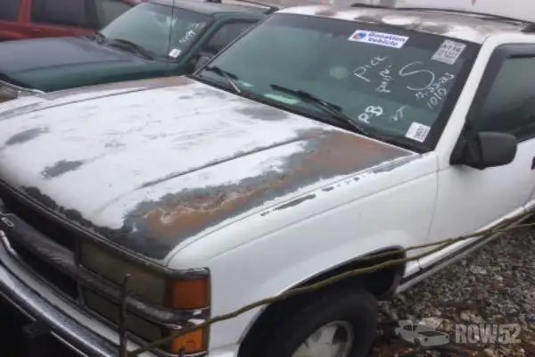 Photo of 1997 Chevrolet Suburban