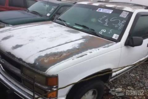 Photo of 1997 Chevrolet Suburban
