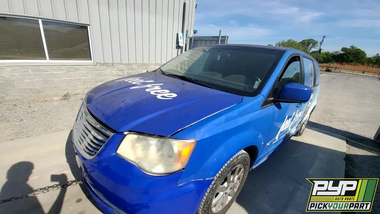 Photo of 2014 Chrysler Town & Country