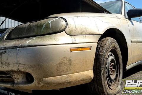 Photo of 2002 Chevrolet Malibu
