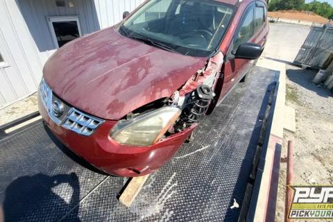 Photo of 2014 Nissan Rogue Select