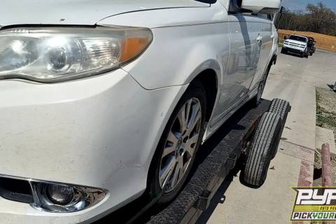 Photo of 2011 Toyota Avalon