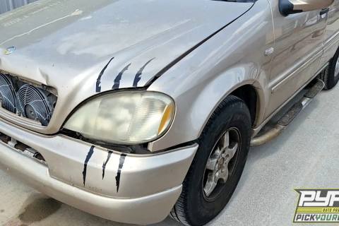 Photo of 2001 Mercedes-Benz Ml320