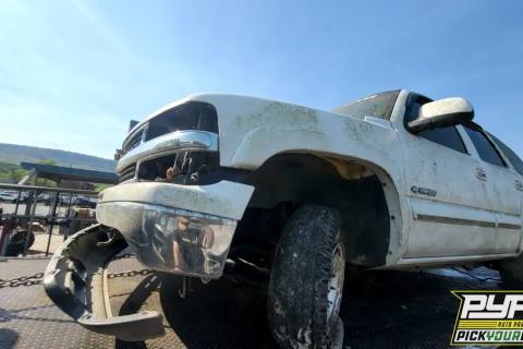 Photo of 2002 Chevrolet Tahoe