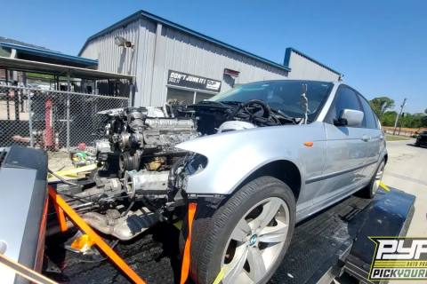 Photo of 2005 Bmw 325Xi