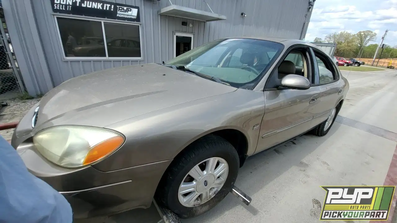 Photo of 2003 Ford Taurus
